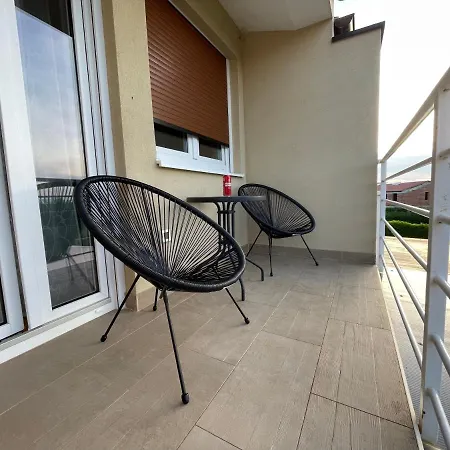 Apartamento Casa Lori Rosini