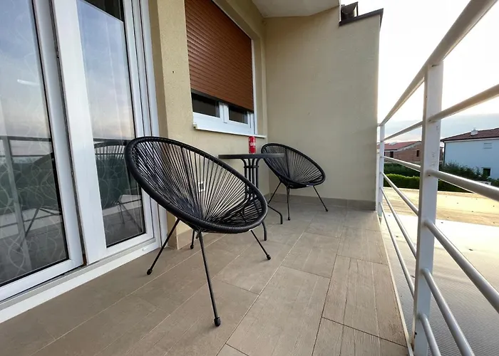 Apartman Casa Lori Rosini