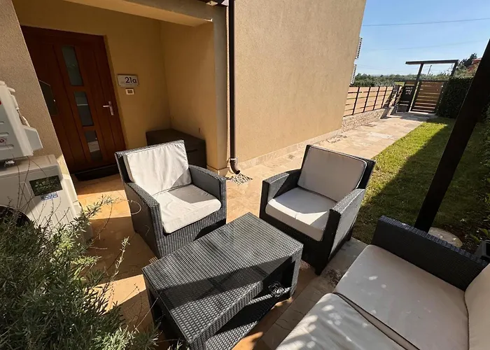 Apartman Casa Lori Rosini